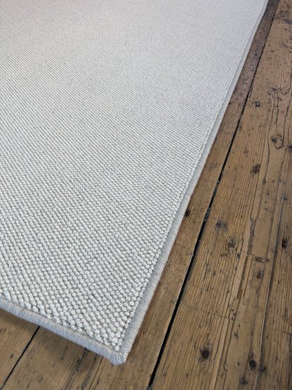 Eagle 100% undyed wool rug 200cm x 250cm
