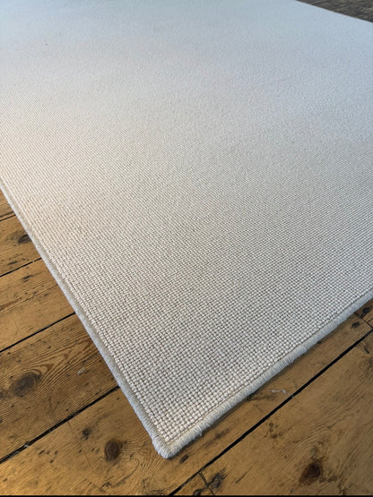 Whisper 100% wool rug 193cm x 284cm