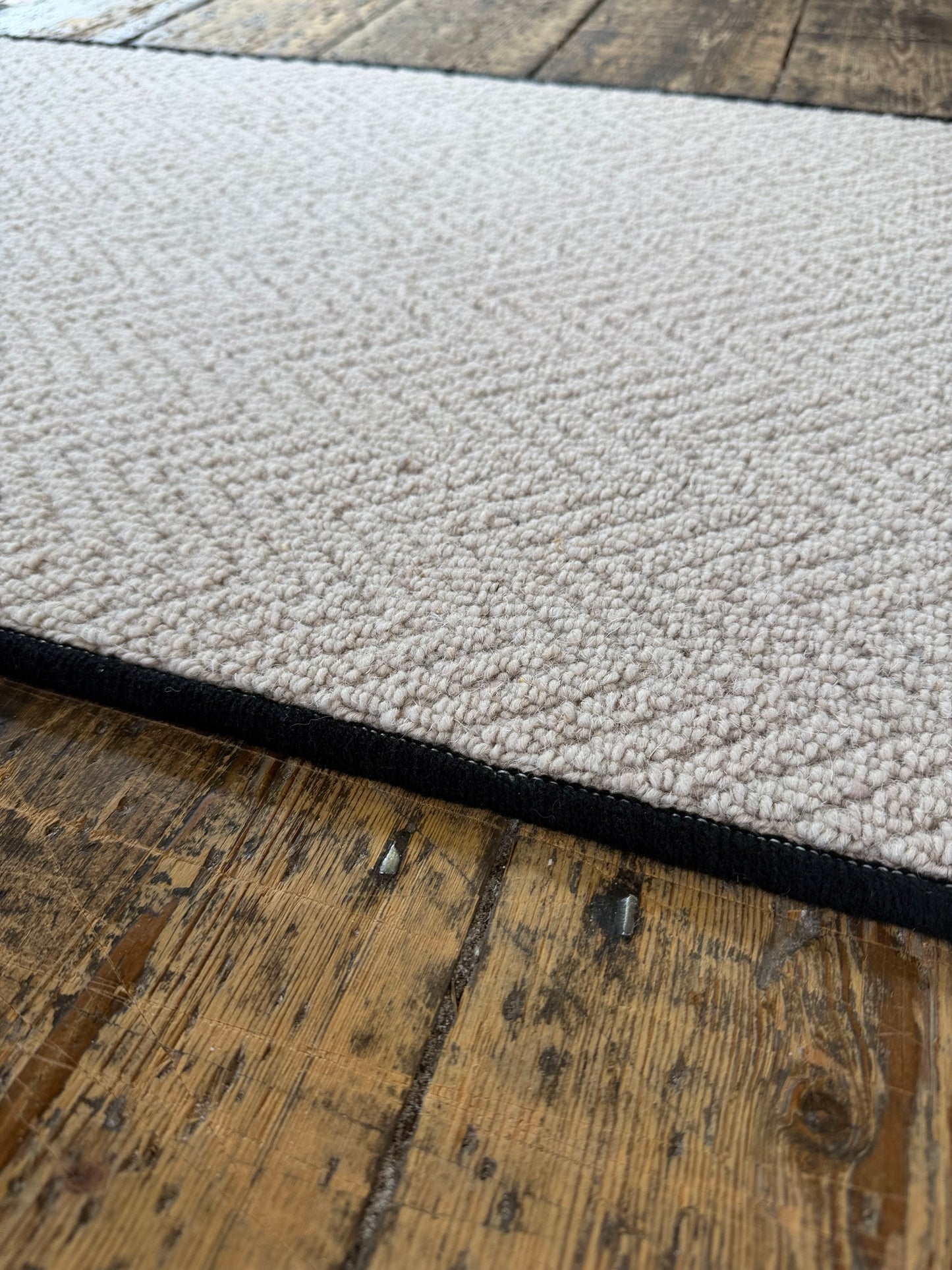 Oxford tone herringbone black binding 100% wool hallway runner 55cm x 200cm