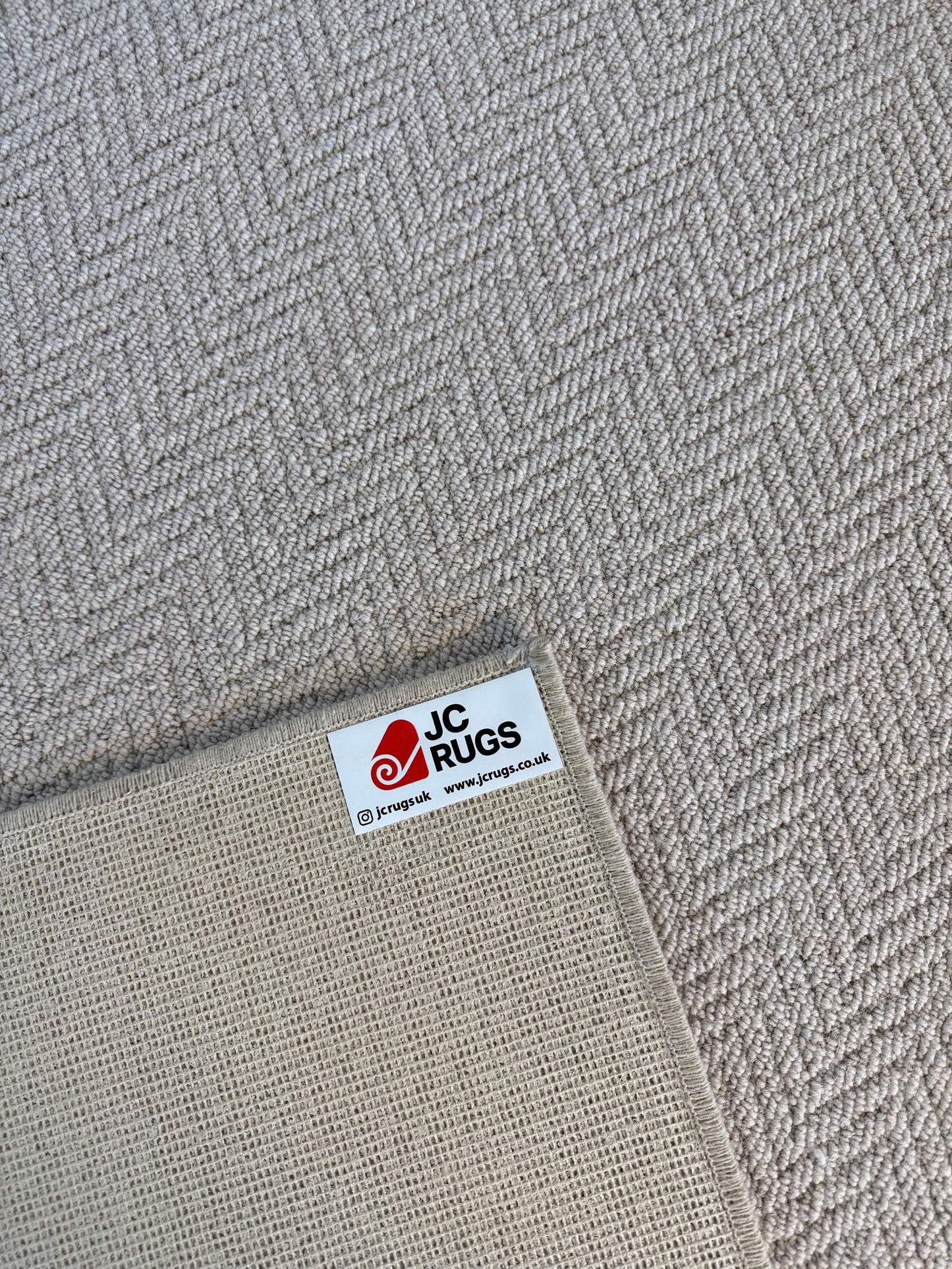 Aran herringbone 100% wool rug 240cm x 240cm