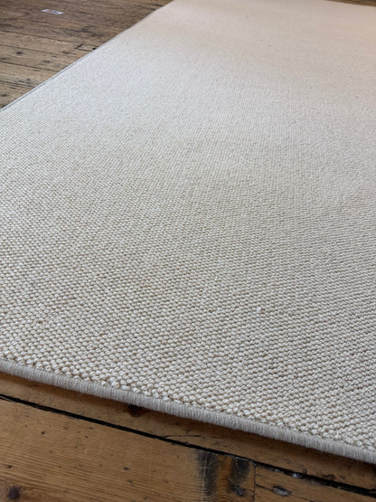 Eagle 100% undyed wool rug 250cm x 350cm