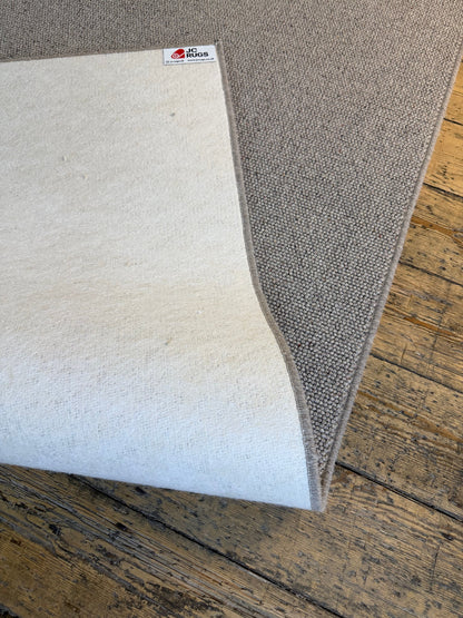 Dapper 100% wool rug 230cm x 330cm