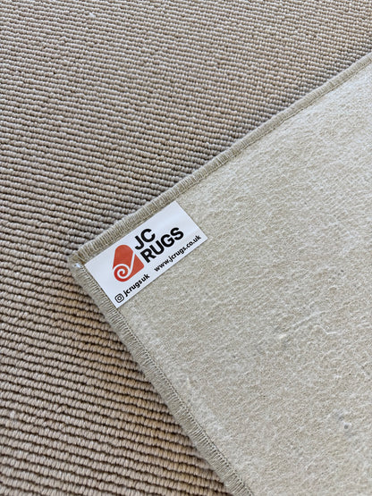 Champagne 100% wool rug 180cm x 280cm