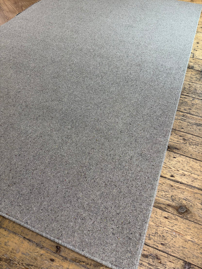 Green tea 80/20 wool rug 178cm x 280cm