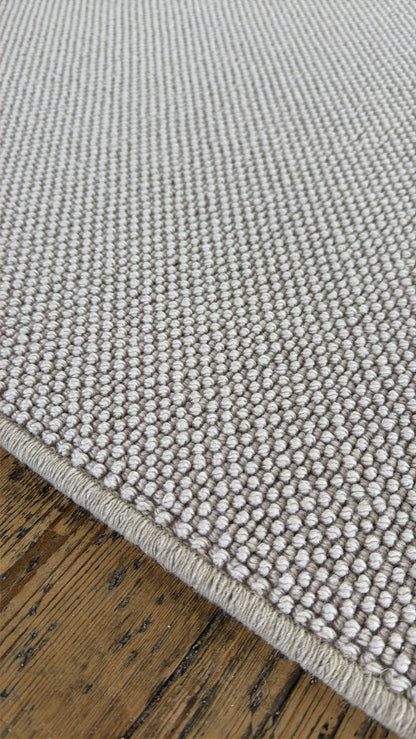 Oatridge 100% wool hallway runner 72cm x 291cm