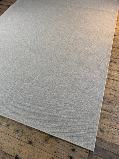 Bone 100% wool rug 250cm x 330cm
