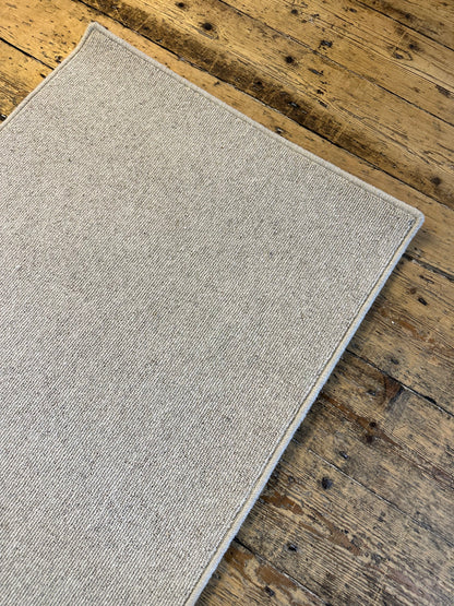 Oatcake 100% wool runner 73cm x 264cm