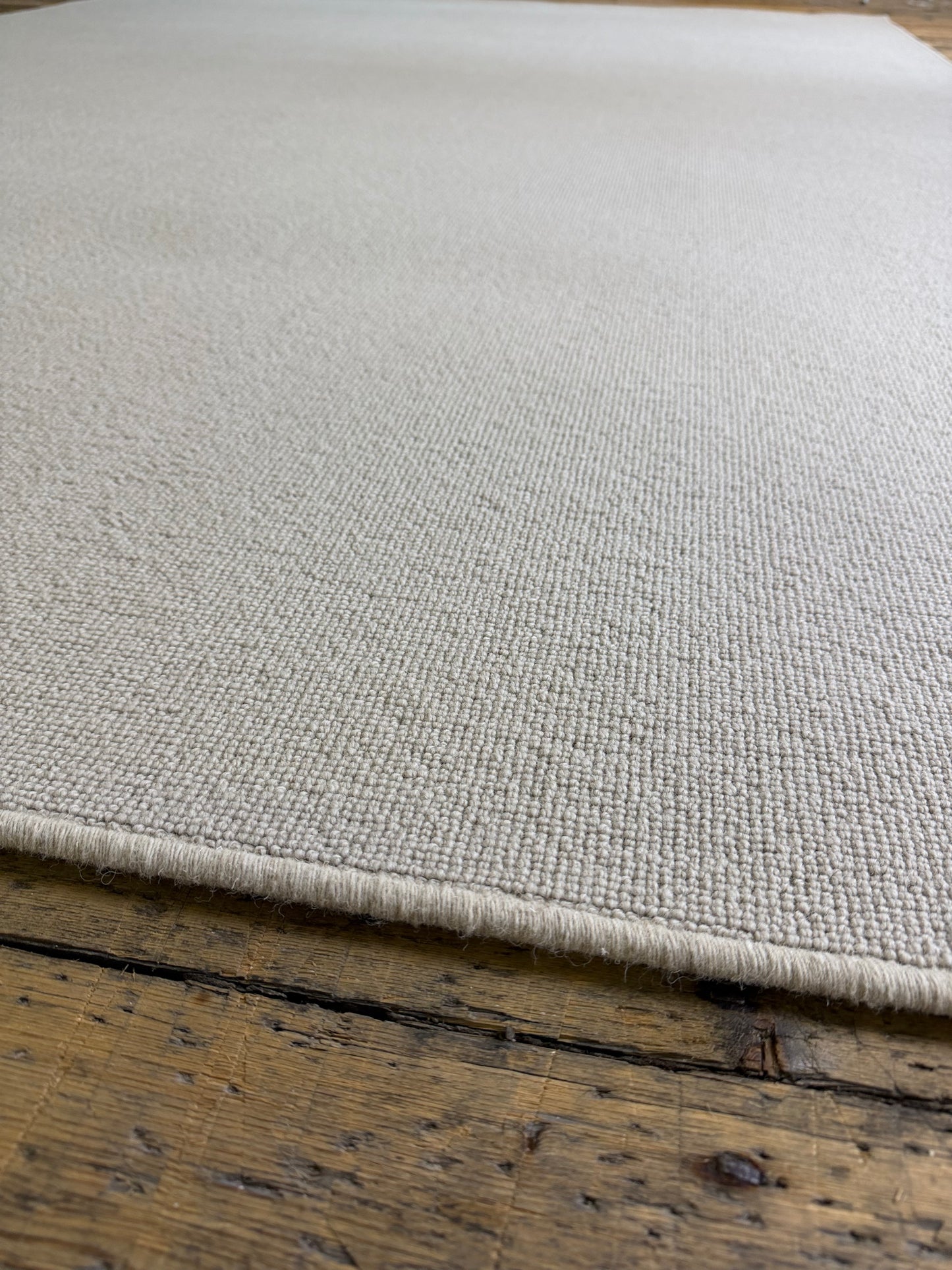 Driftwood 100% wool rug 200cm x 285cm