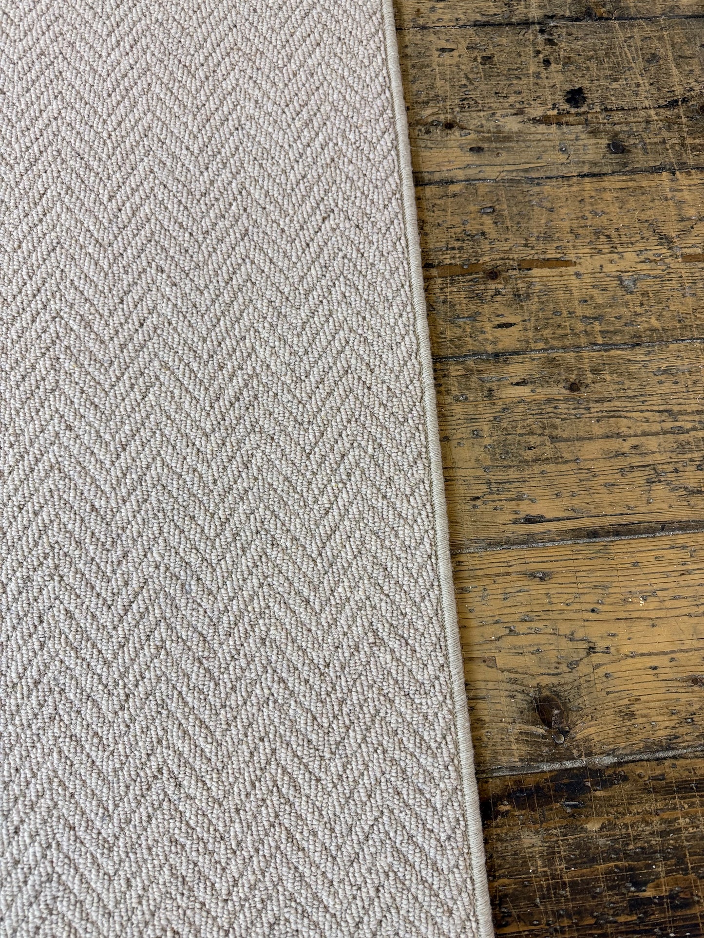 Ecru 100% wool hallway runner 71cm x 252cm