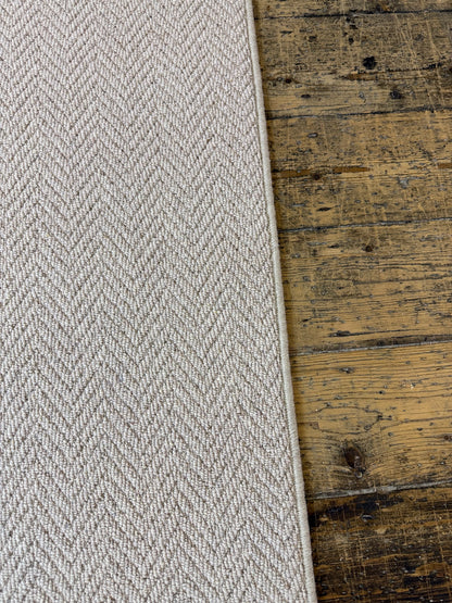 Ecru 100% wool hallway runner 71cm x 252cm