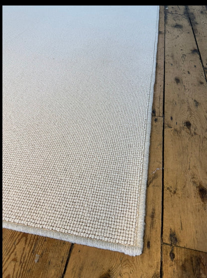 Whisper 100% wool rug 193cm x 284cm