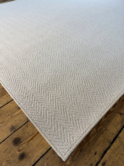 Aran herringbone 100% wool rug 240cm x 240cm