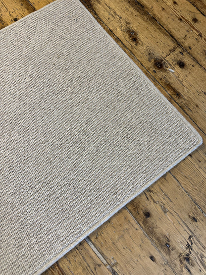 Flaxen 100% wool runner 70cm x 277cm