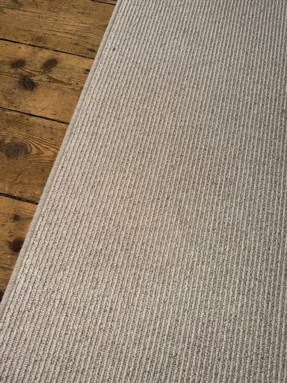 Aran 100% wool rug 200cm x 278cm