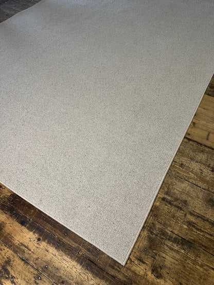 Pumice 100% wool rug 235cm x 328cm