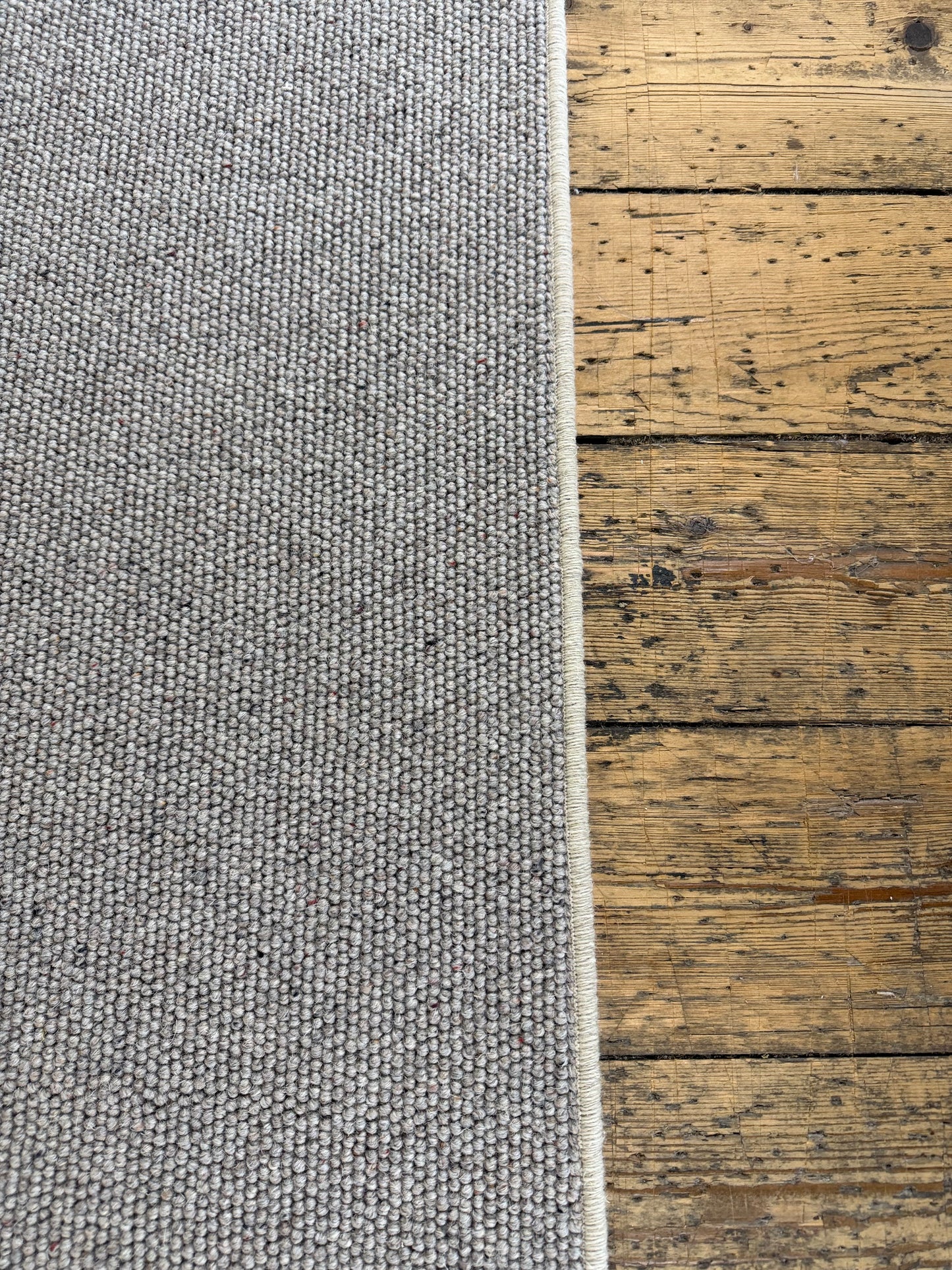 Pewter 100% wool rug 274cm x 358cm
