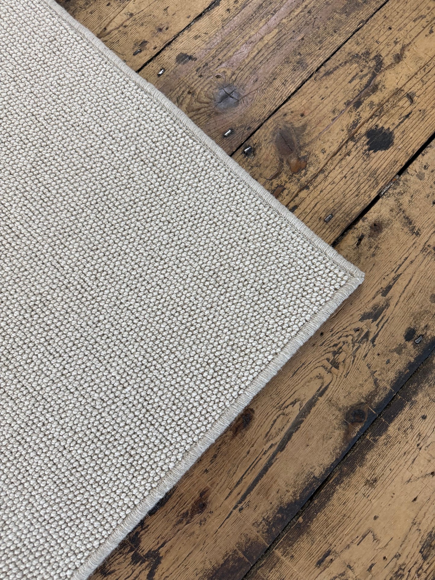 Royal view 100% wool rug 200cm x 300cm