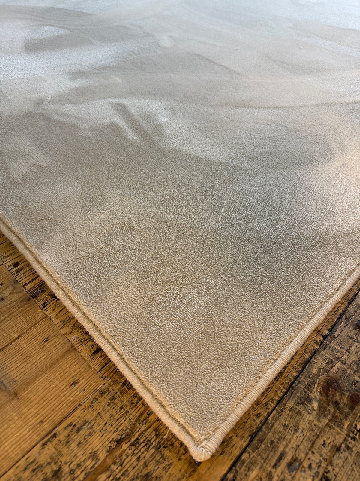 Portland 100% polypropylene rug 160cm x 230cm