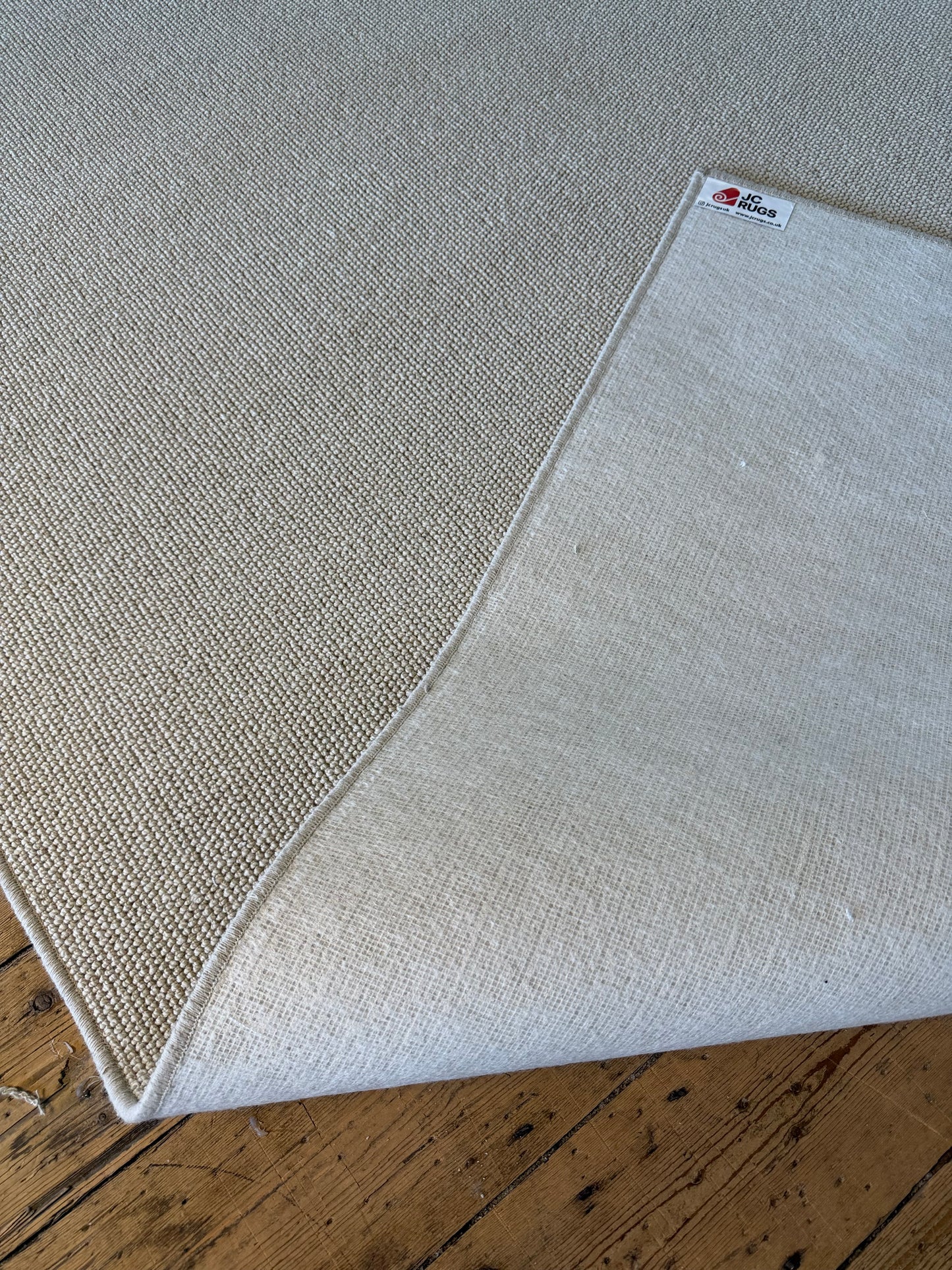 Royal view 100% wool rug 224cm x 310cm