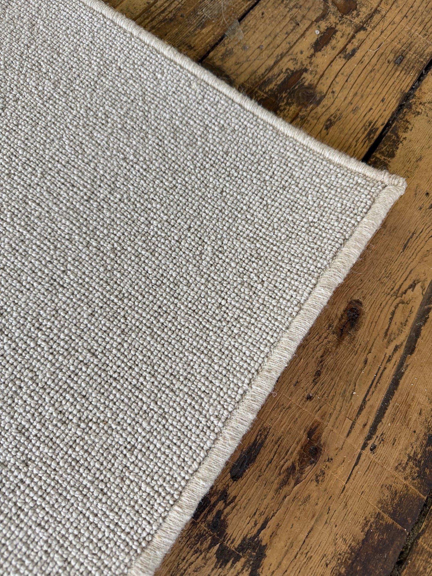 Driftwood 100% wool rug 200cm x 285cm