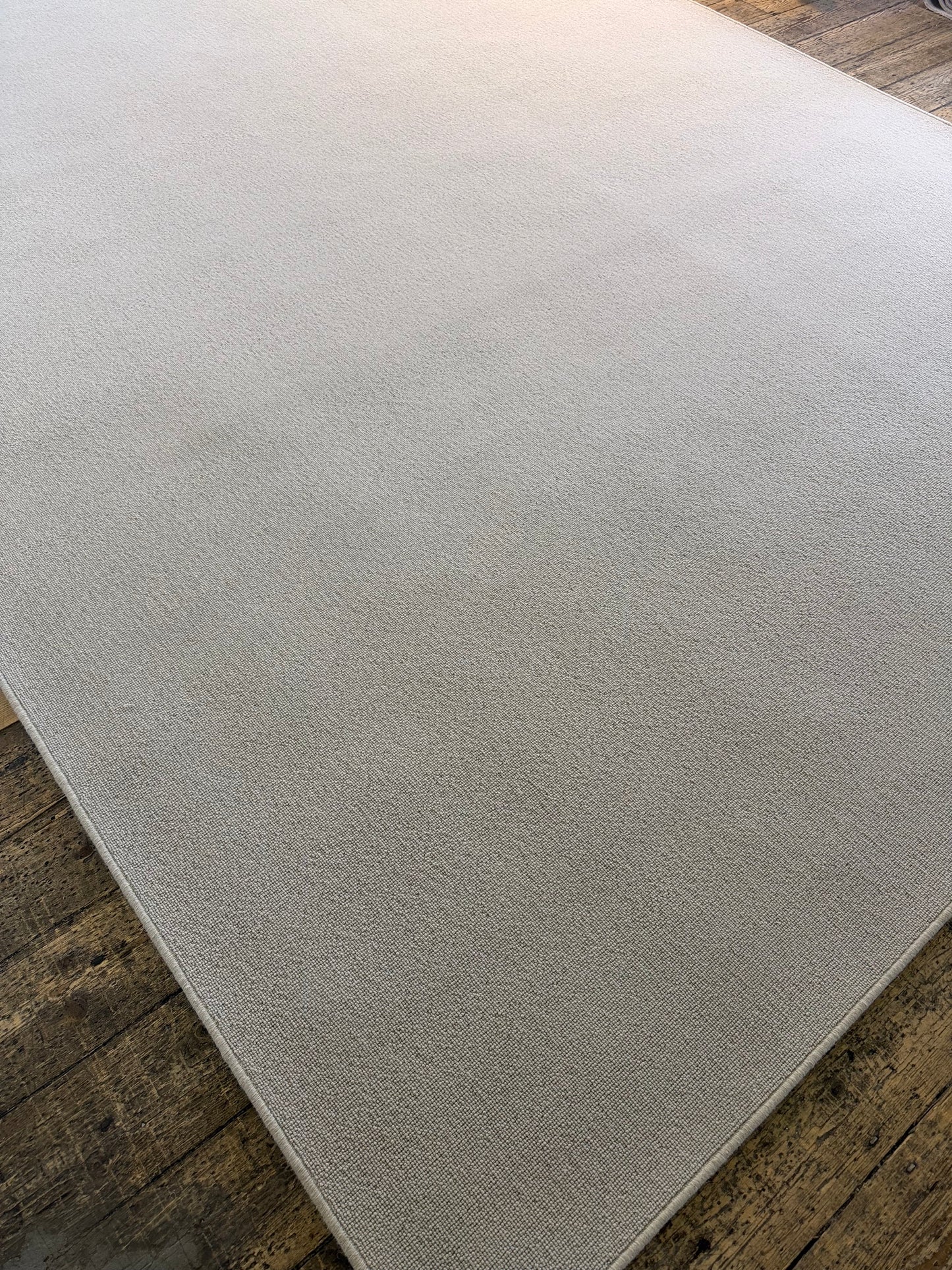 Driftwood 100% wool rug 268cm x 377cm