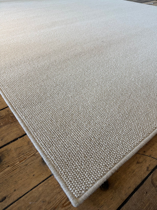 Royal view 100% wool rug 224cm x 310cm