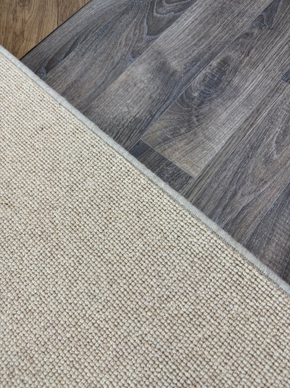Wafer 100% wool rug 272cm x 385cm