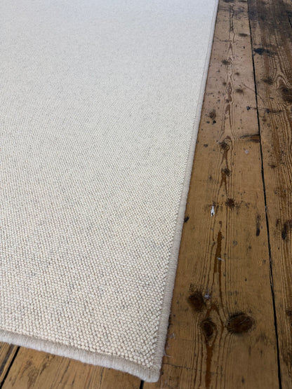 Lapwing 100% wool rug 240cm x 340cm