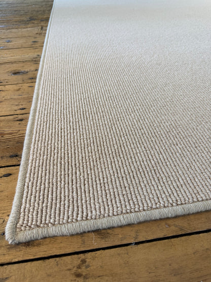 Champagne 100% wool rug 180cm x 280cm