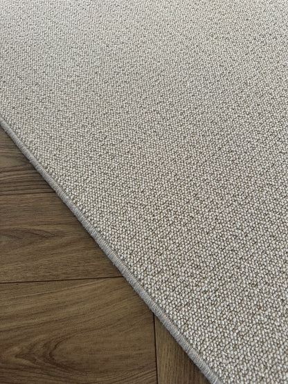 White Cream 100% wool rug 235cm x 325cm