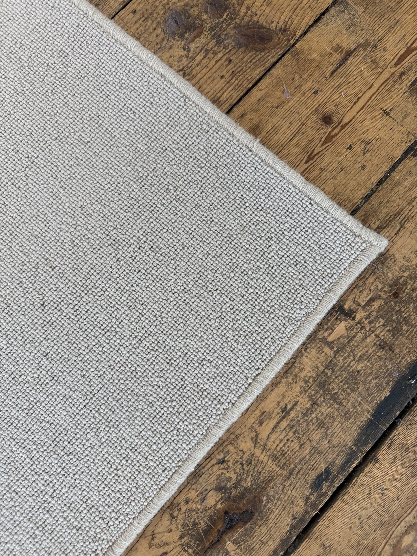 Driftwood 100% wool rug 268cm x 377cm