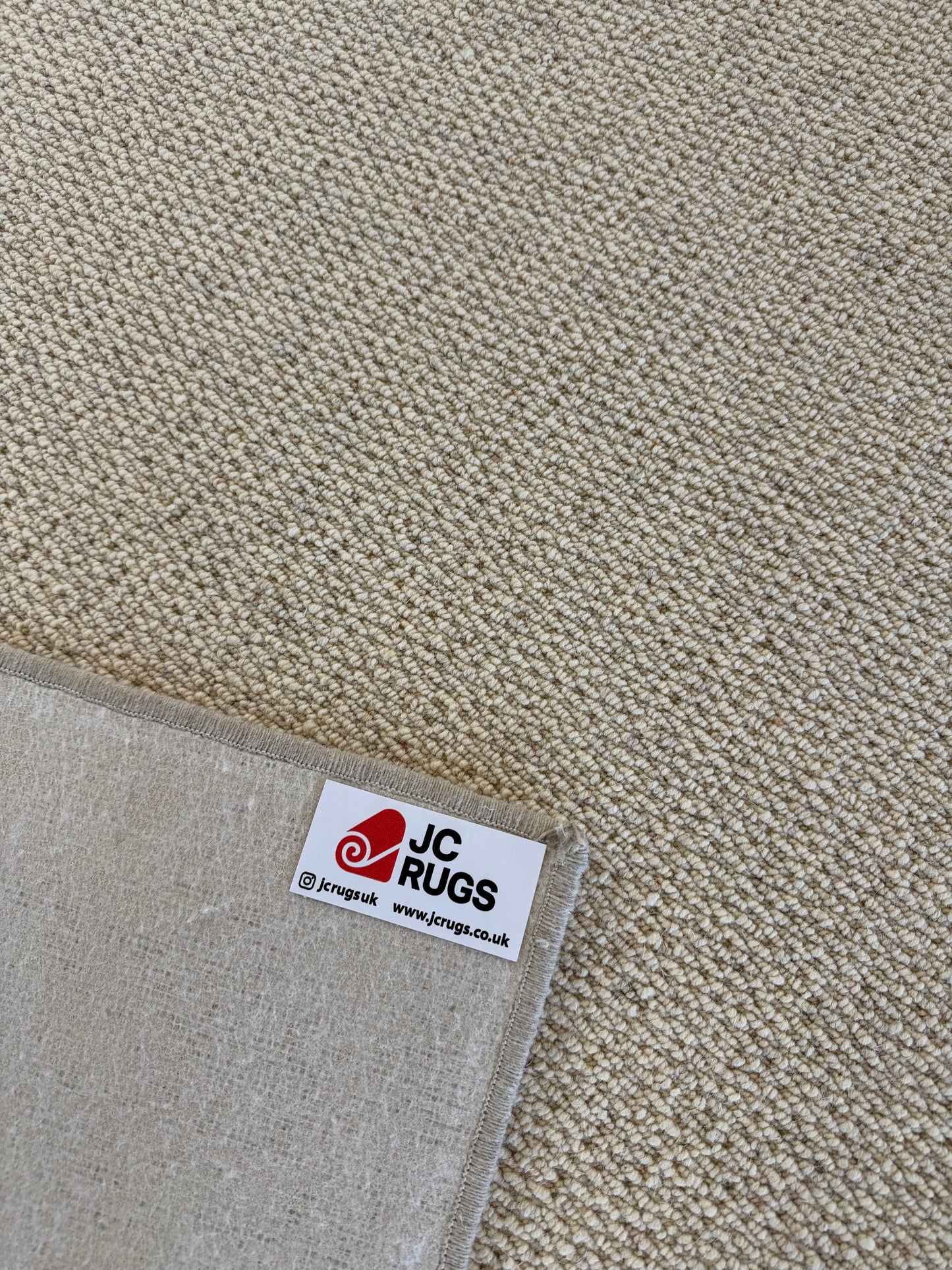 Rice cake 100% wool rug 230cm x 330cm