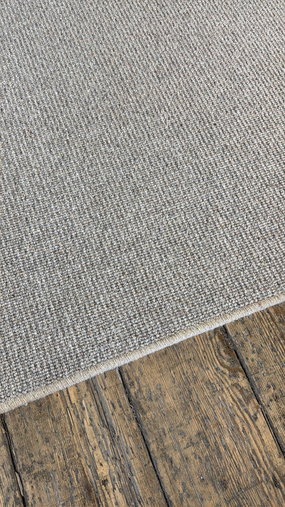 Flaxen 100% wool rug 260cm x 260cm