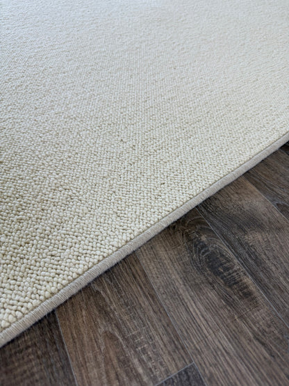 Blanc ivoire 100% wool rug 250cm x 337cm