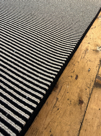 Oreo 100% wool rug 199cm x 235cm