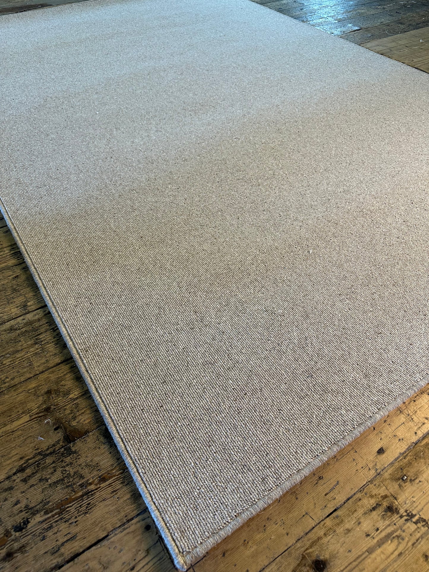 Granola 100% wool rug 186cm x 276cm