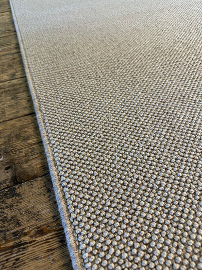 Harvest Crop 100% wool rug 210cm x 265cm