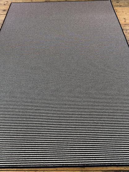 Oreo 100% wool rug 196cm x 272cm