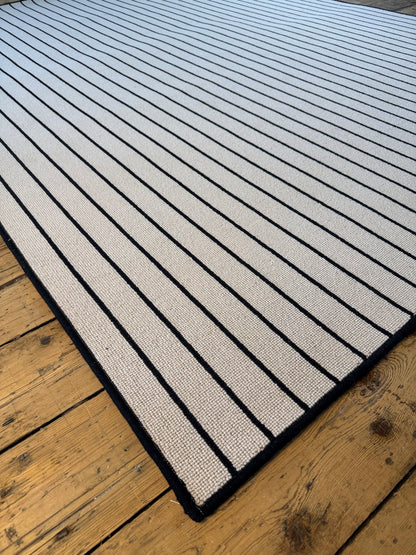 Oreo 100% wool rug 210cm x 266cm