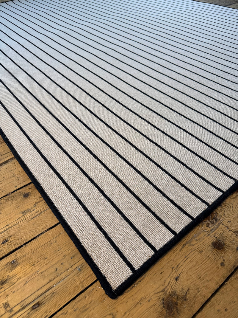 Oreo 100% wool rug 210cm x 266cm