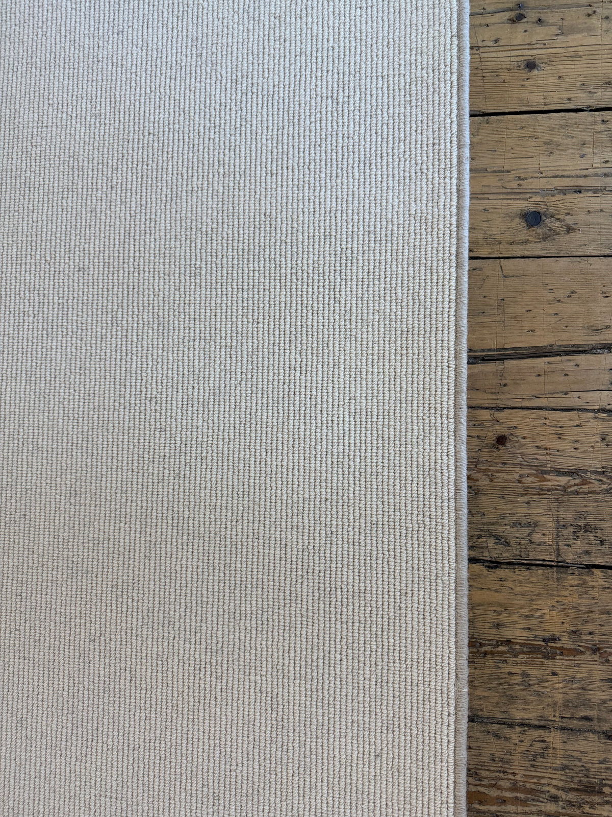 Tawny 100% undyed wool rug 220cm x 320cm