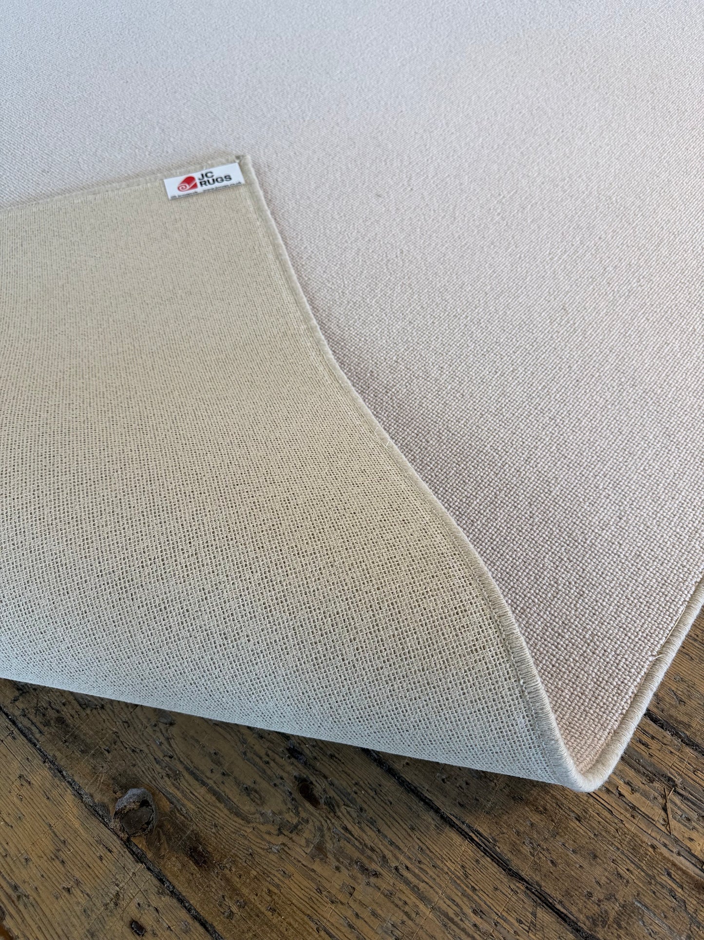 Pebble 100% wool rug 256cm x 343cm