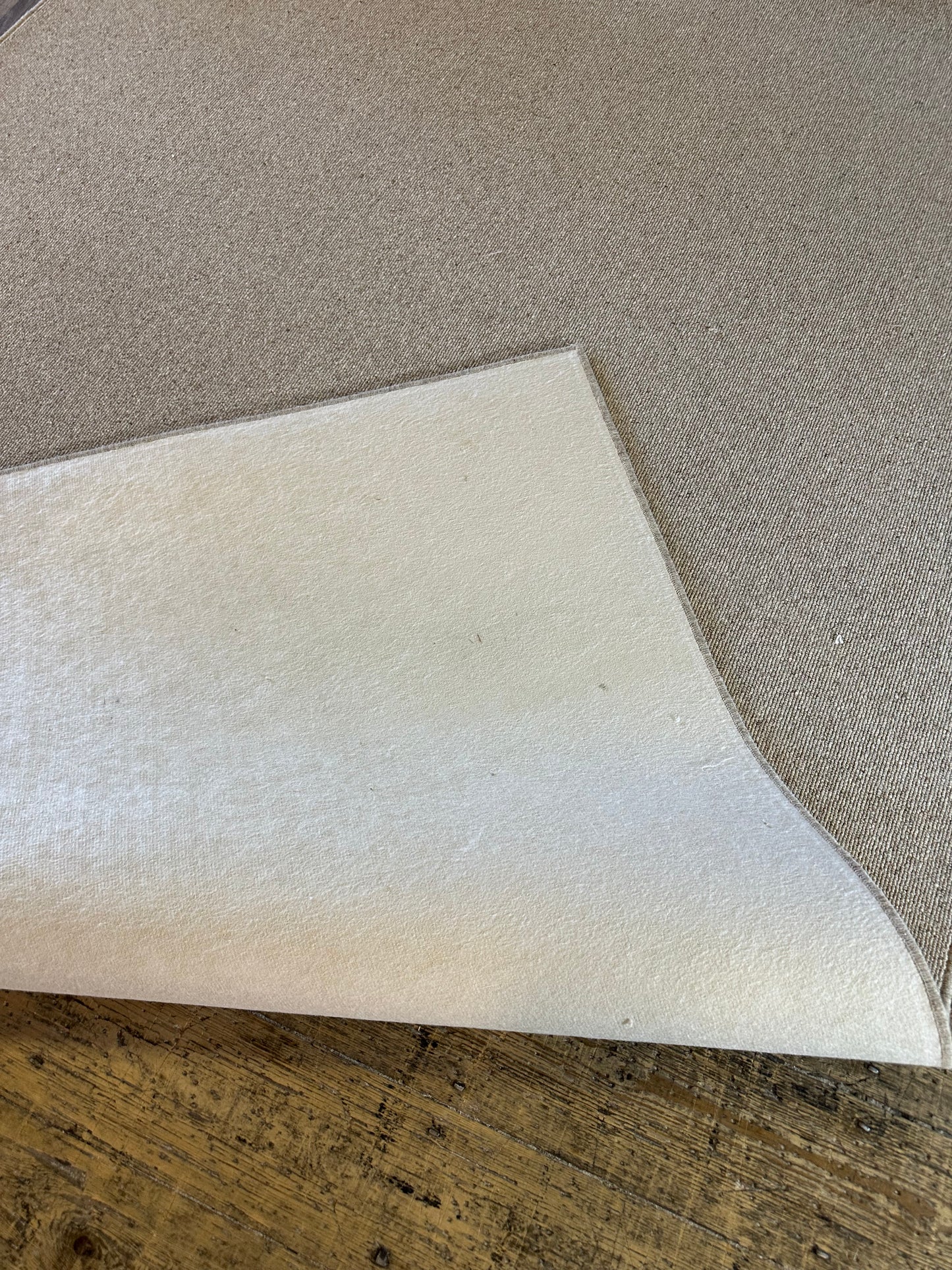 Granola 100% wool rug 186cm x 276cm