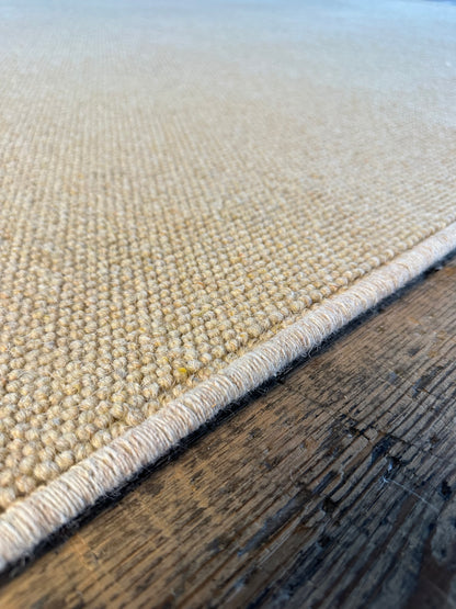 Honey gold 100% wool rug 190cm x 260cm