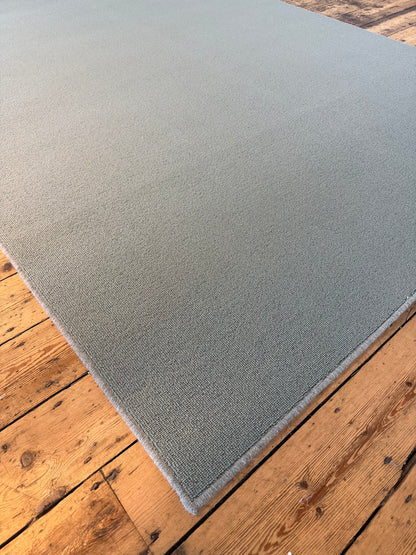 Turtle 100% wool rug 200cm x 270cm