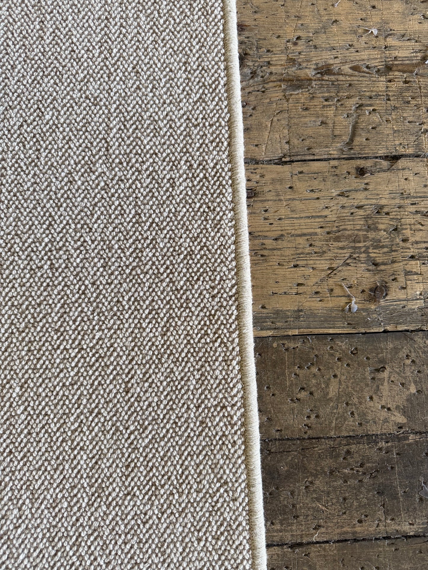 Coffee&cream 100% wool rug 227cm x 326cm