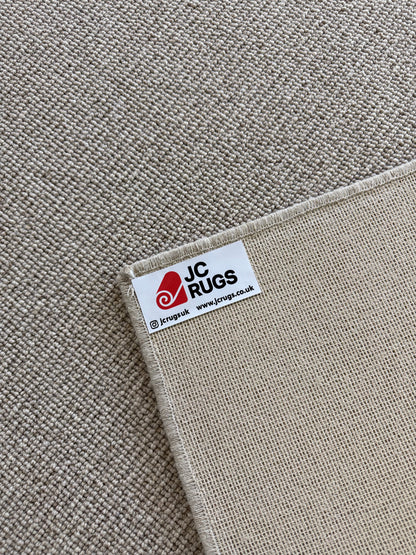 Hessian 100% wool rug 200cm x 250cm