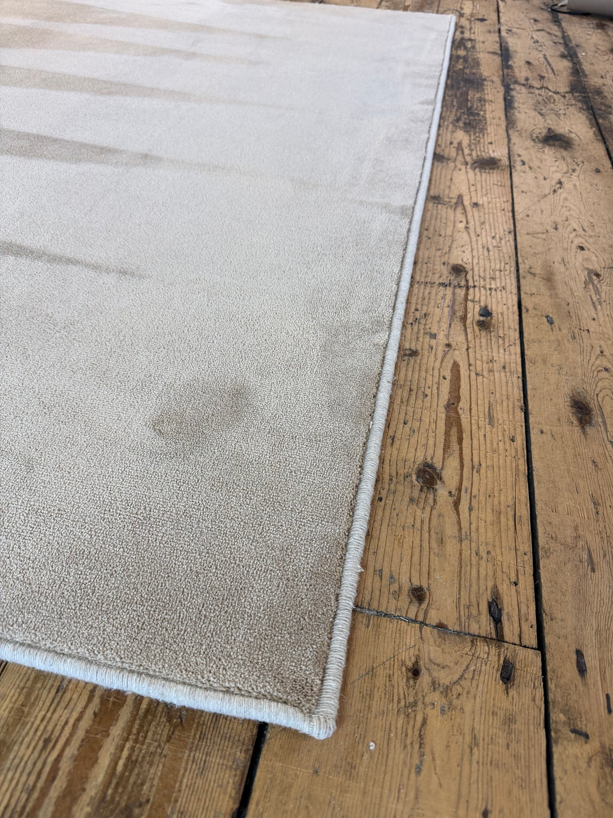 Cashmere 100% polypropylene rug 178cm x 259cm