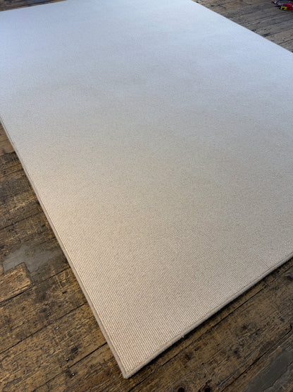 Tawny 100% wool rug 240cm x 340cm