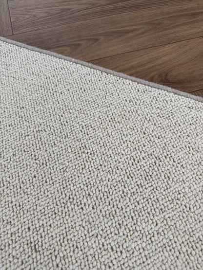 Blanc ivorie 100% wool rug 284cm x 338cm